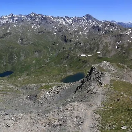 Le Shantone Szálloda
