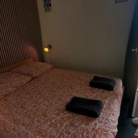 Le Shantone Szálloda